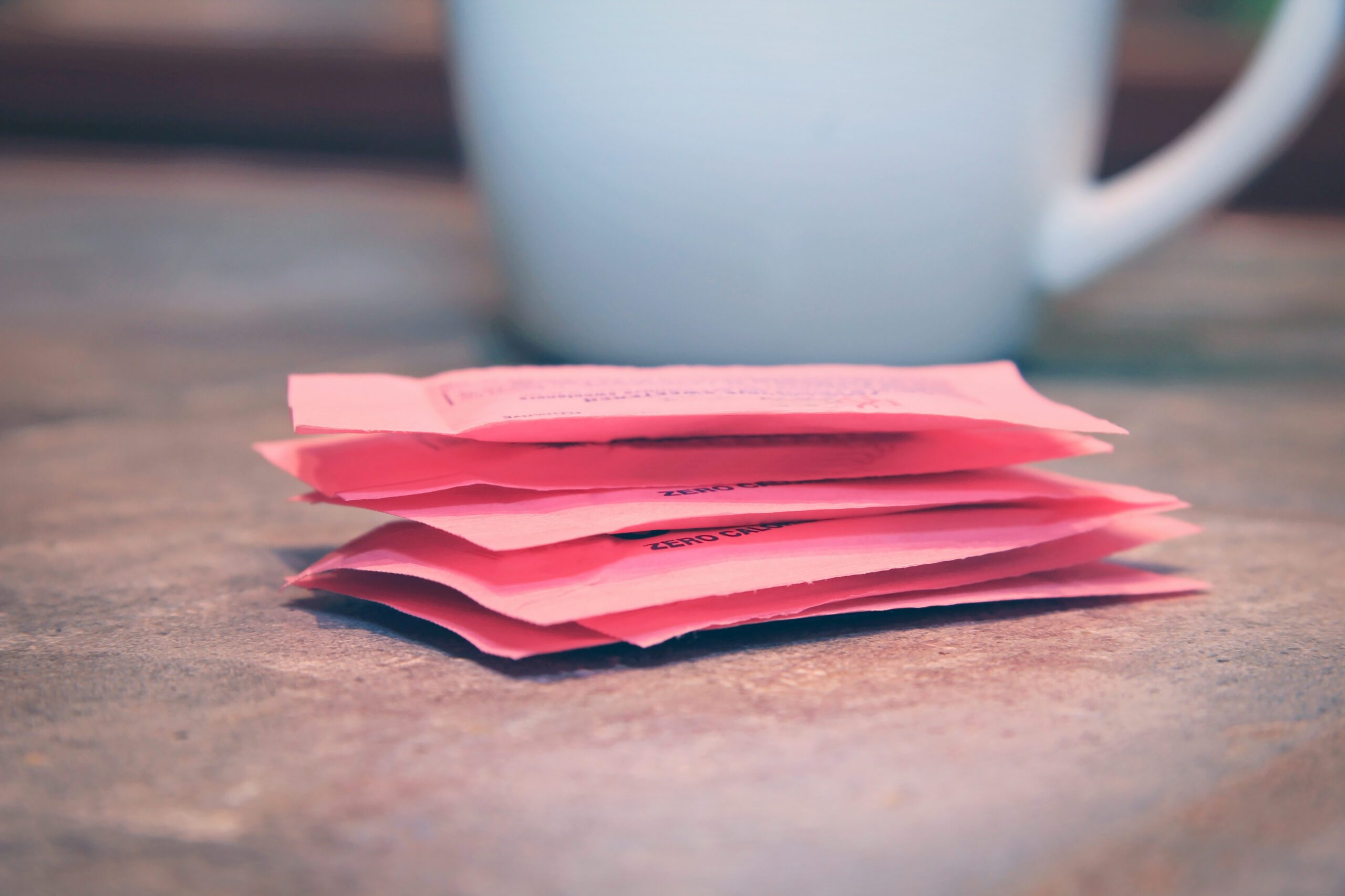 Packages of artificial sweeteners