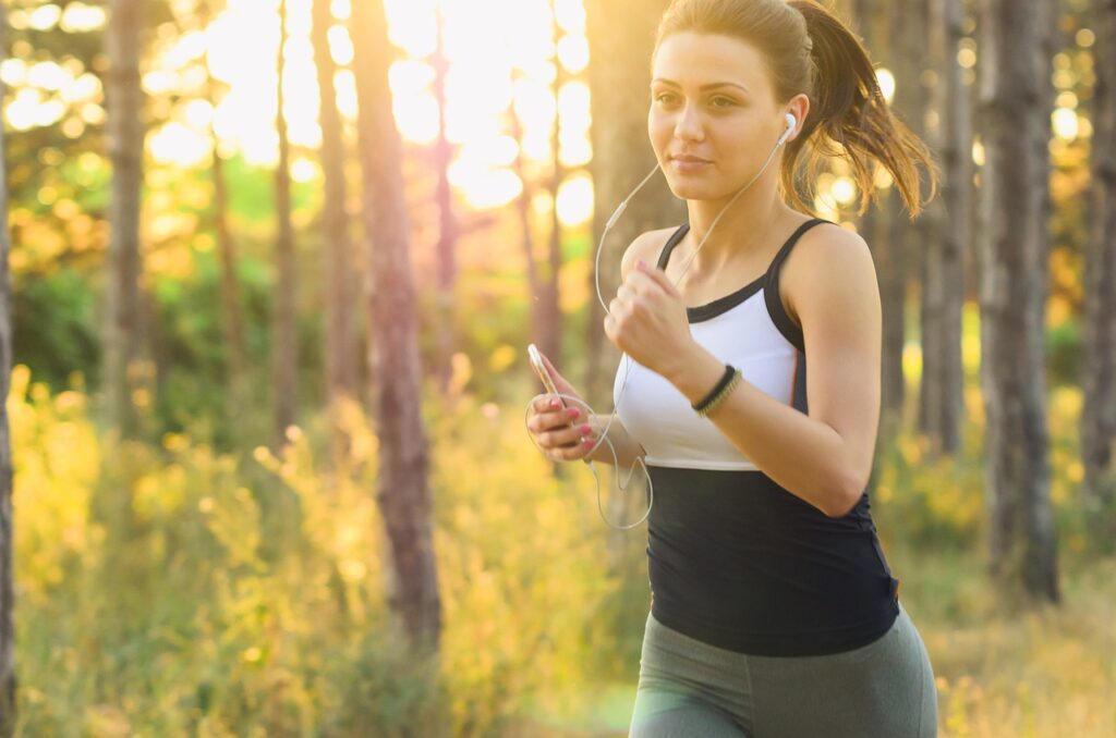 A woman jogging for exercise and weight loss.